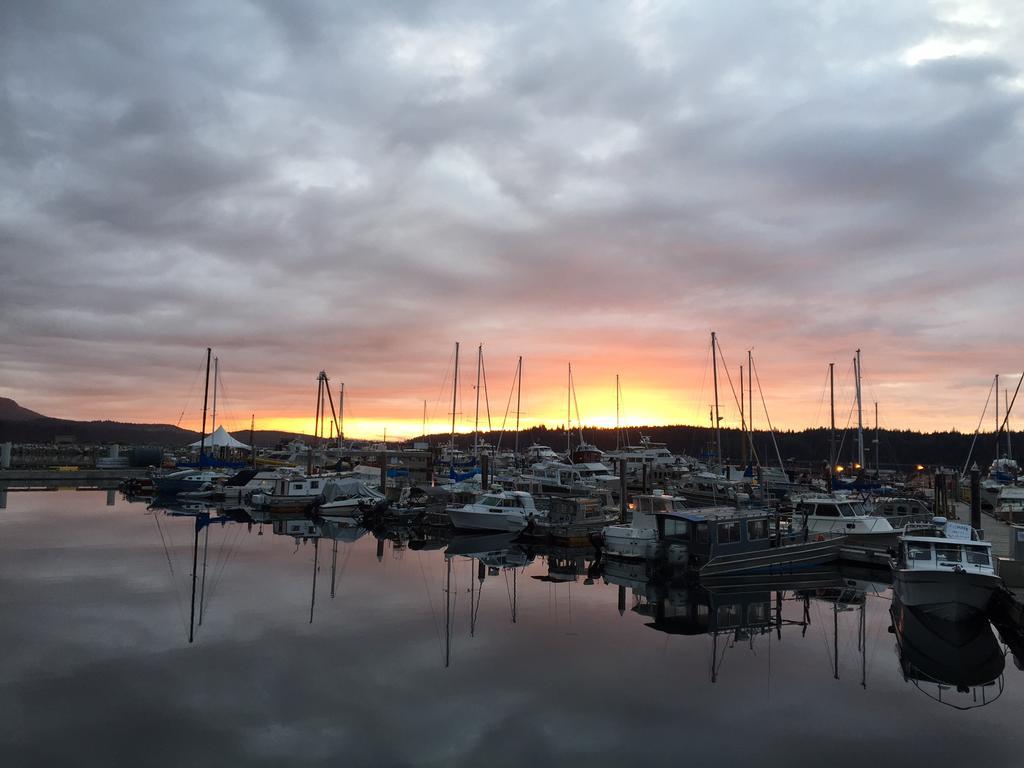 海达之路汽车旅馆 Port McNeill 外观 照片